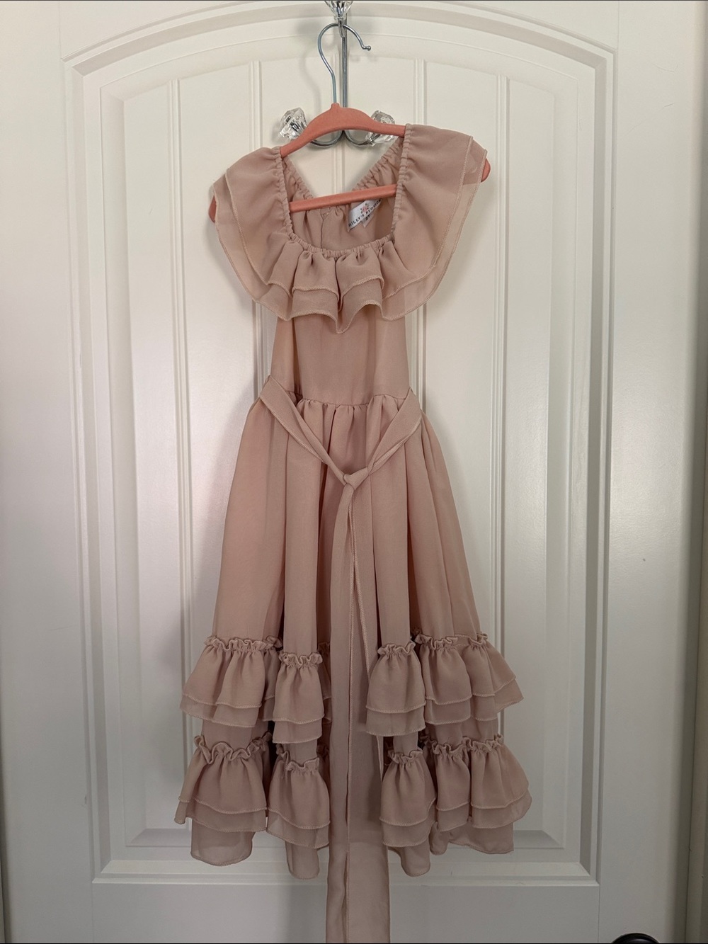 Nellie Ruffle Maxi Dress- tan/ Mocha